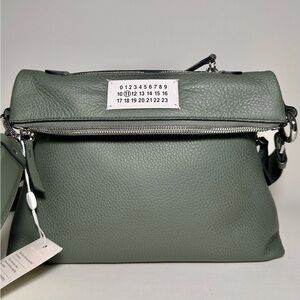 ショルダーバッグ MAISON MARGIELA Leather pochette with iconic four stitched Maison Martin Margiela | Bags | Maison Margiela Leather